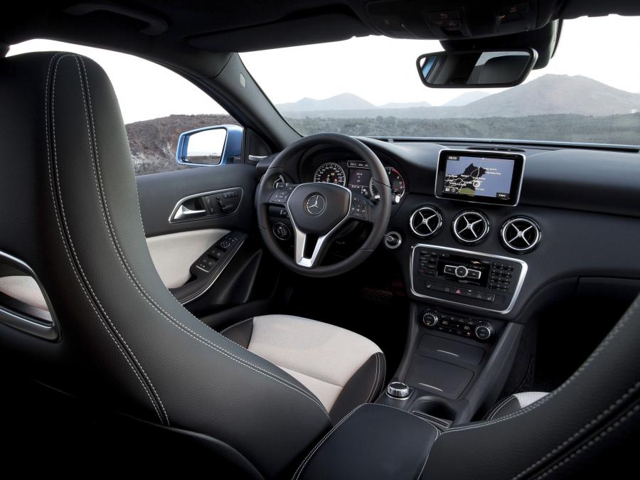  Mercedes-Benz A180 CDI Urban Package 2012 года  (фото 11 из 12)